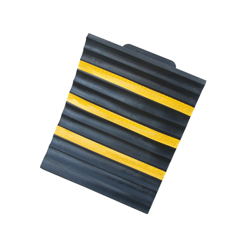 Calzo de goma resistente para ruedas con franjas de seguridad amarillas, soporte antideslizante para vehículos